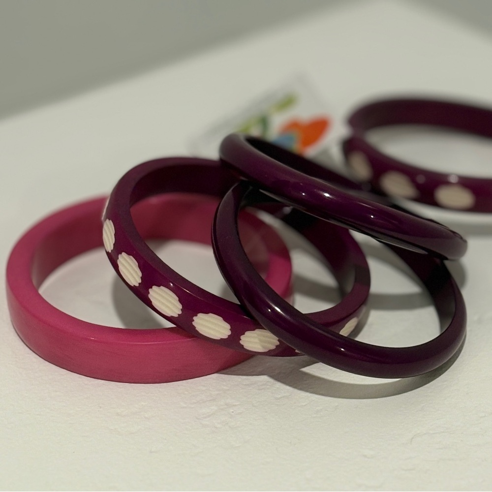 Set of 5 Eco-Friendly Resin Bangles – Pink & Purple Tones – Fair Trade from Indi - Picture 3 of 9